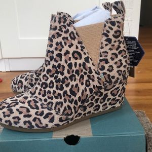 Tom’s Kelsey Boot sz 7